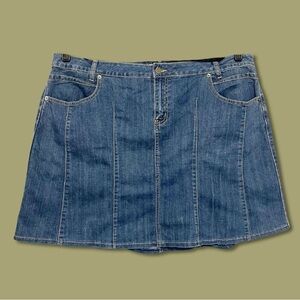 SOLD | Paris Blues Y2K Denim Skirt